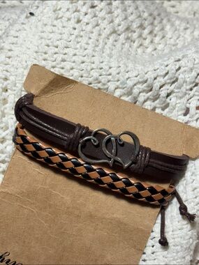3/$15🍄Braided Brown & Tan Bracelet Set